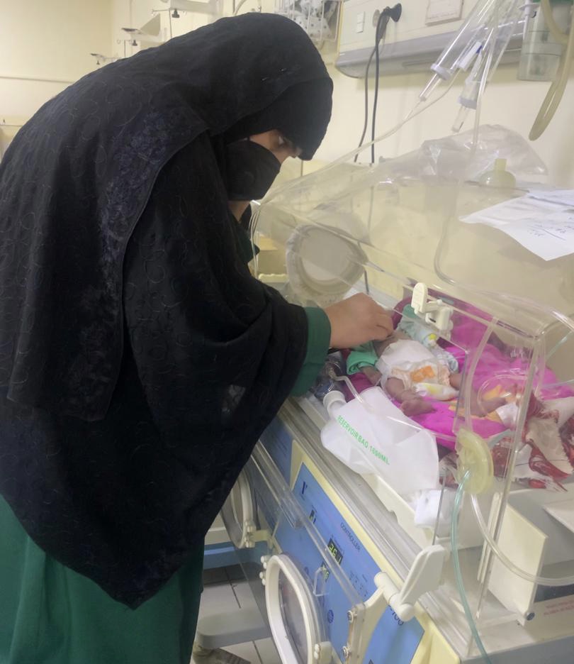 تلقى هادية باللوم على الولايات المتحدة التي غادرت قواتها تاركة البلاد في حالة من الظلام (اندبندنت عربية).jpg