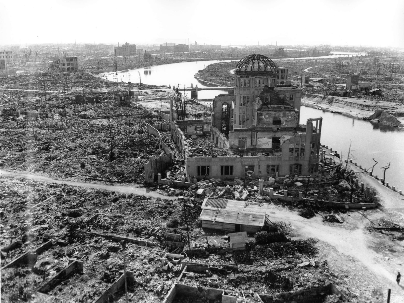 من المشاهد التي لا تنسى للدمار النووي في هيروشيما اليابانية 