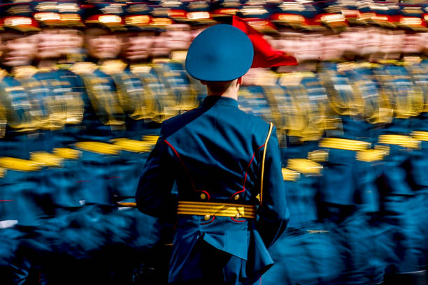 جنود في استعراض يوم النصر في روسيا (غيتي)