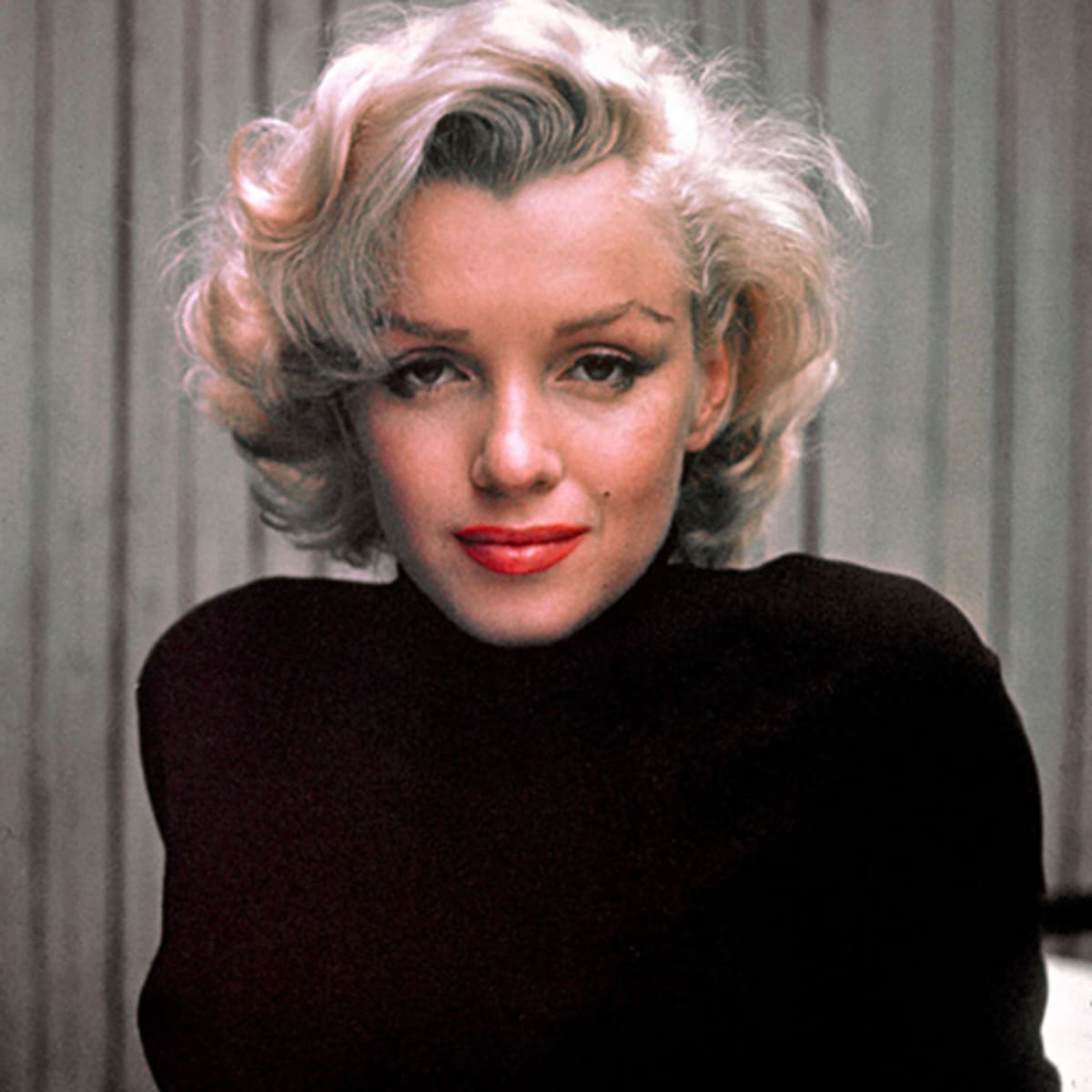 marilyn_monroe_photo_alfred_eisenstaedt_pix_inc_the_life_picture_collection_getty_images_53376357_cropped.jpg