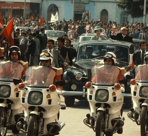 اليزابيت_في_تونس_سنة_1980.jpg