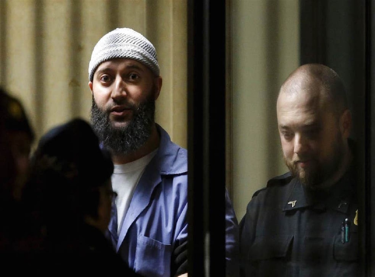 Adnan Syed leaves the Baltimore City Circuit Courthouse in Baltimore, Maryland February 5, 2016_رتر.jpg