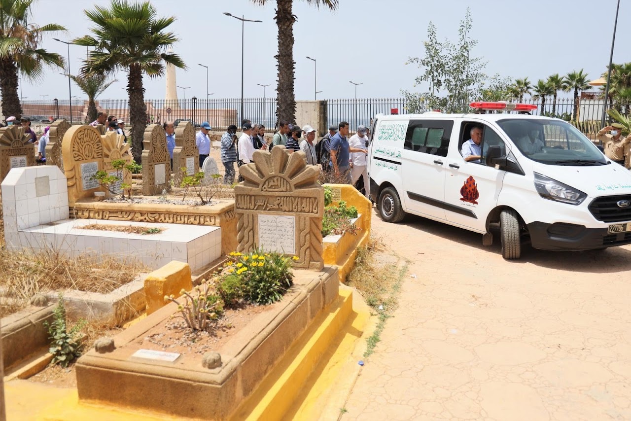 بيزنس الموت يبدأ من تكاليف الدفن في المقابر وكالة المغرب العربي للأنباء)