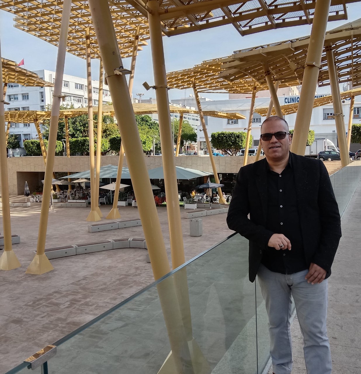 thumbnail_الشاعر عبد الرحيم الخصار.jpg