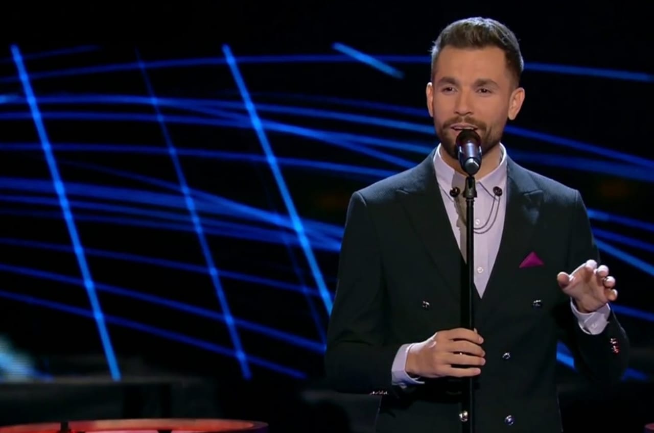 الفنان مهدي عياشي (مواقع التواصل)