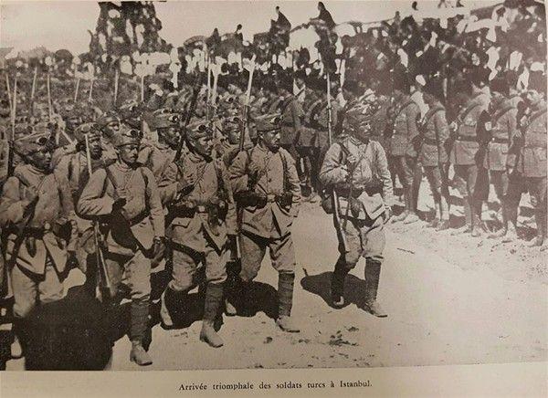 جنود في الجيش العثماني (اندبندنت تركي)