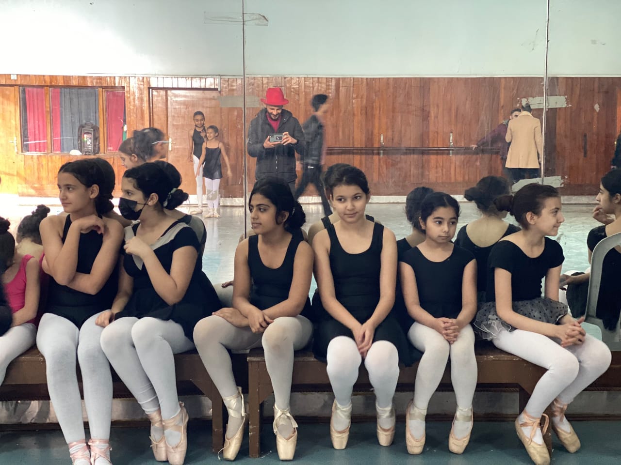 من كواليس تصوير مسلسل بغداد الجديدة  (موقع العمل)