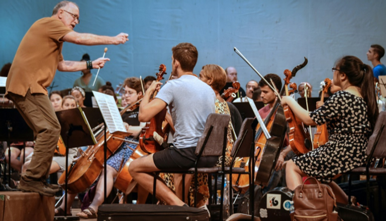 الغناء الغربي طور فن الارتجال (مواقع التواصل)