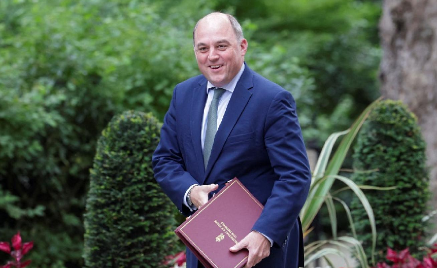 بن والاس 9.png