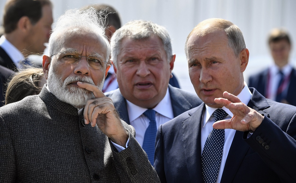 Narendra Modi and Vladimir Putin have remained close despite the ongoing conflict _getty.jpg