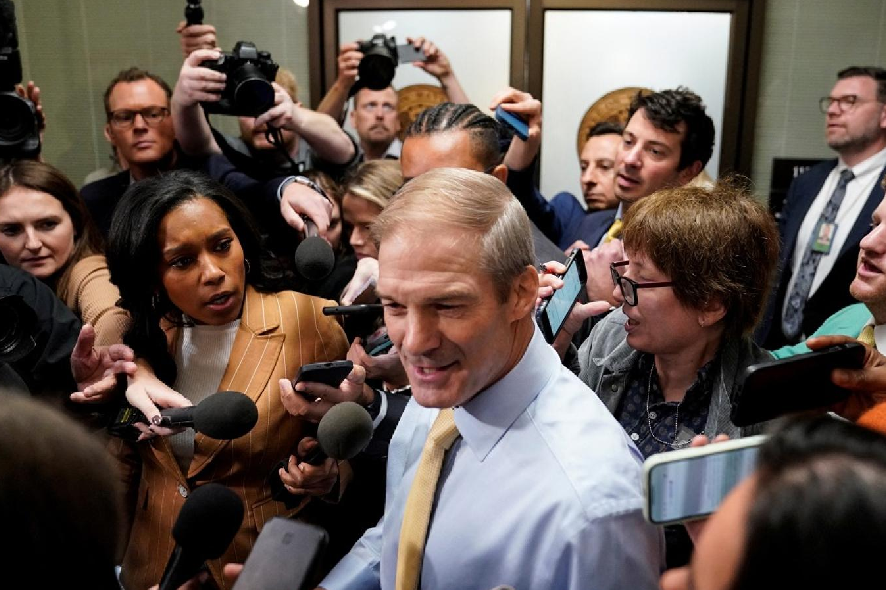 الجمهوريون ملف.png