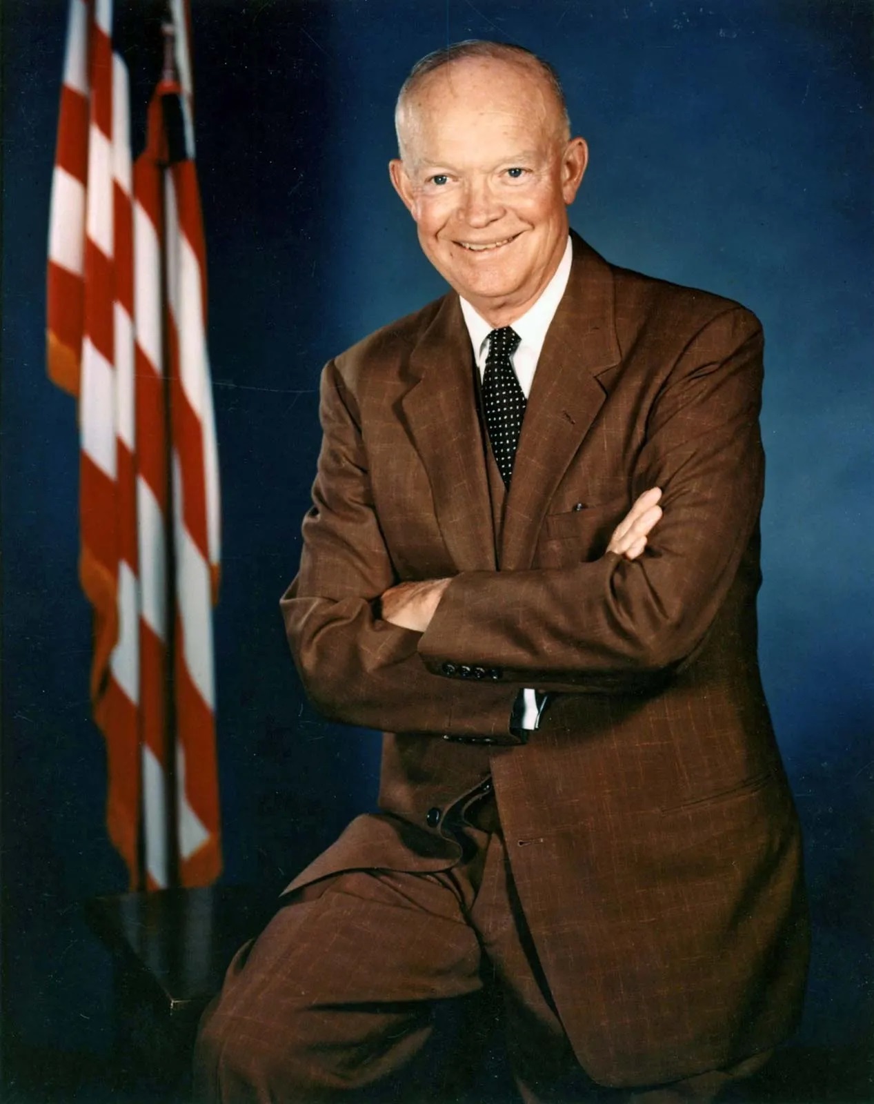 Dwight-D-Eisenhower-1956.jpg