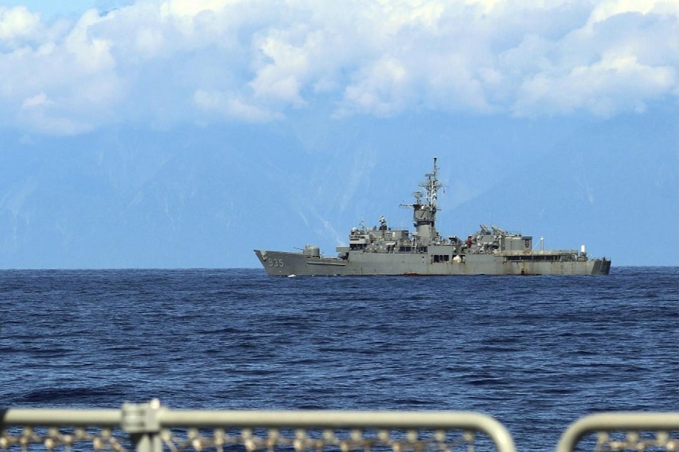 تايوان تقول إن البحرية الصينية تعمل على تسريع تجاربها لحاملة طائراتها الثالثة فوجيان (أ ب)
