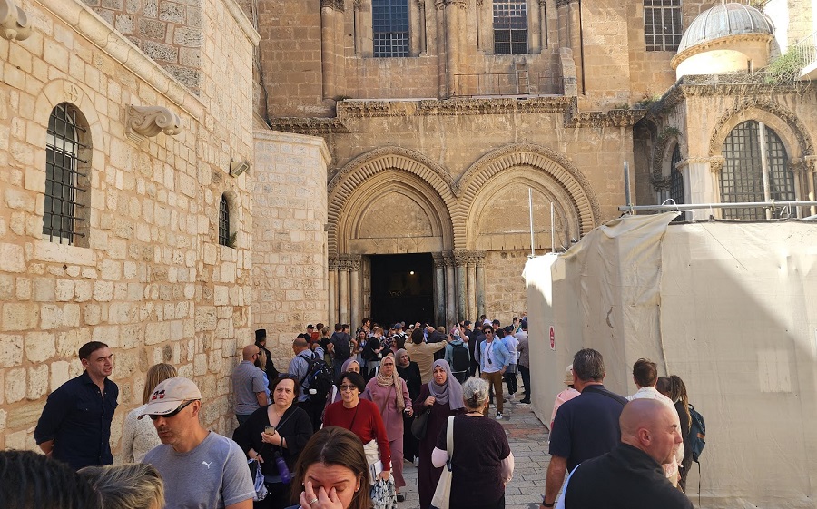 3كنيسة القيامة.jpg