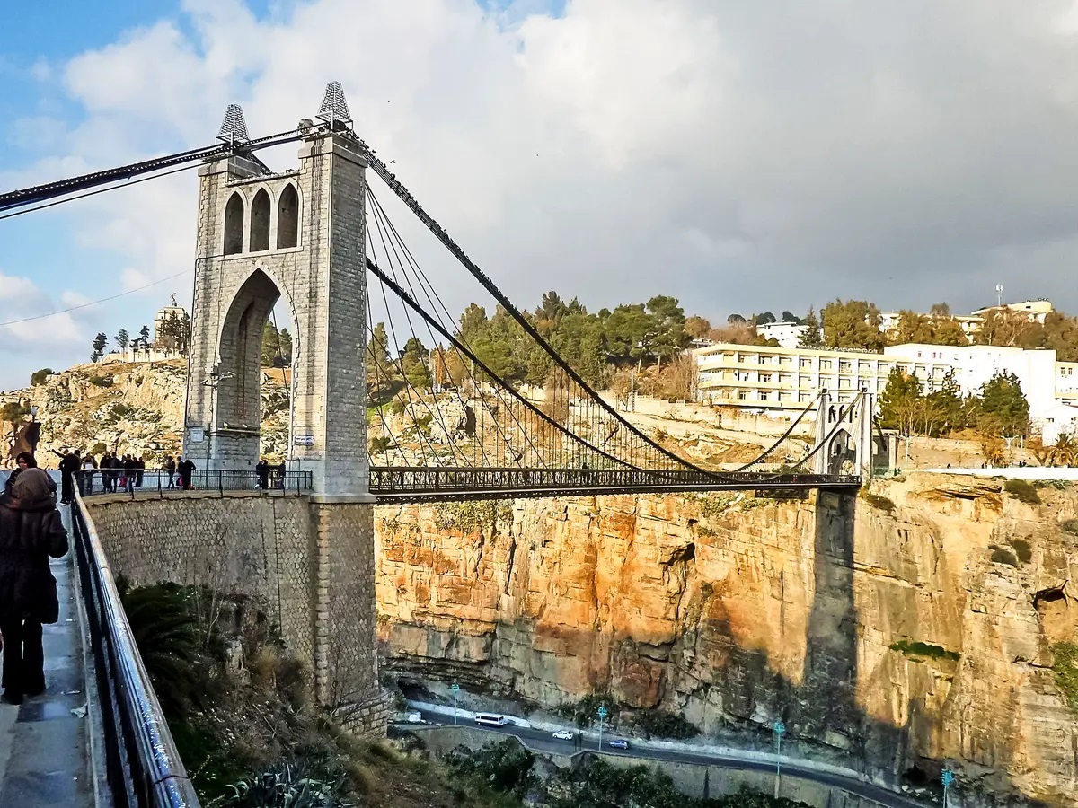 تلك إجراءات الجزائر لجذب السياح إلى متحف الرمال 