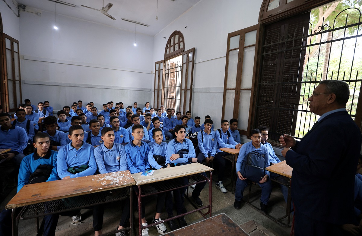 2023-10-01T081115Z_546407102_RC2JJ3A1F9GU_RTRMADP_3_EGYPT-EDUCATION.JPG