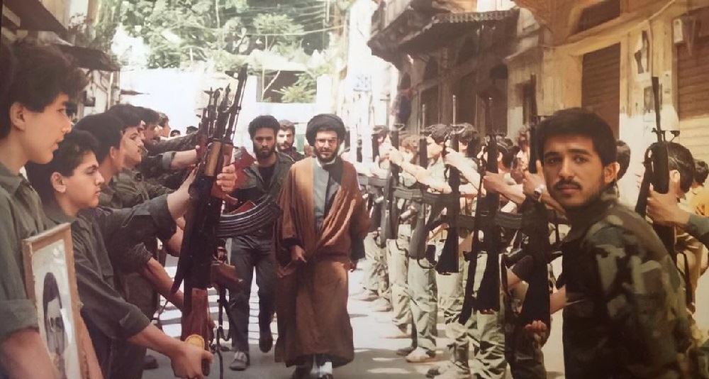 حسن نصر الله في بيروت 1985 (وسائل التواصل)