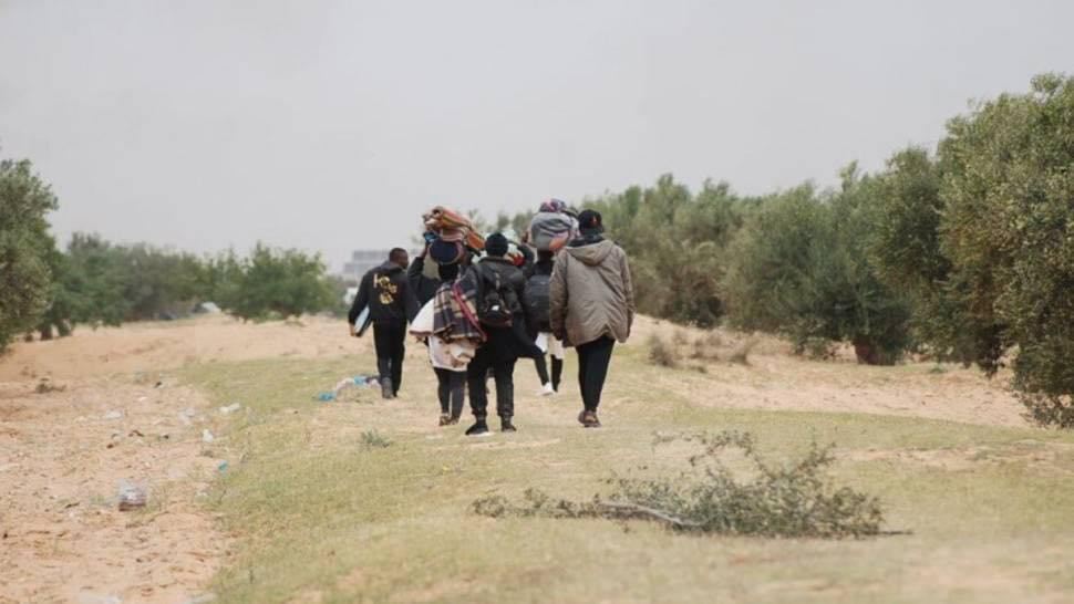 تصاعد المخاوف من استيطان مهاجرين أفارقة في تونس