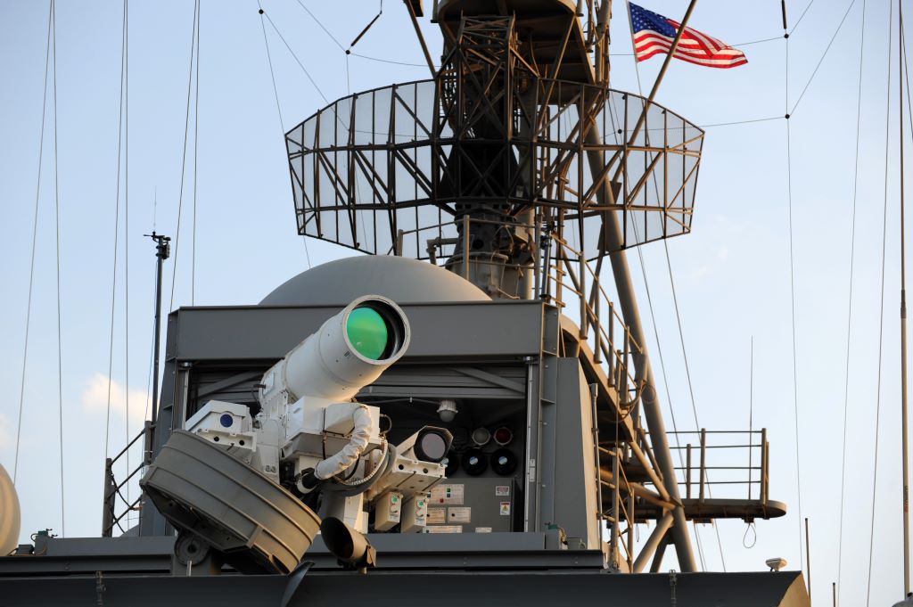 Laser_Weapon_System_aboard_USS_Ponce.jpg