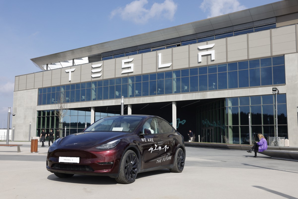 AFP__20240313__34LH8PL__v1__Preview__GermanyUsAutomobileTesla.jpg
