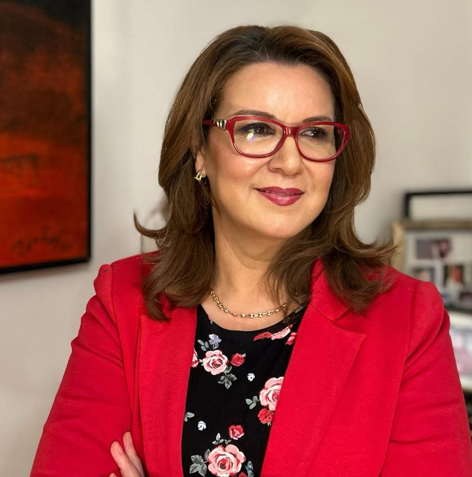 thumbnail_عائشة البصري.jpg