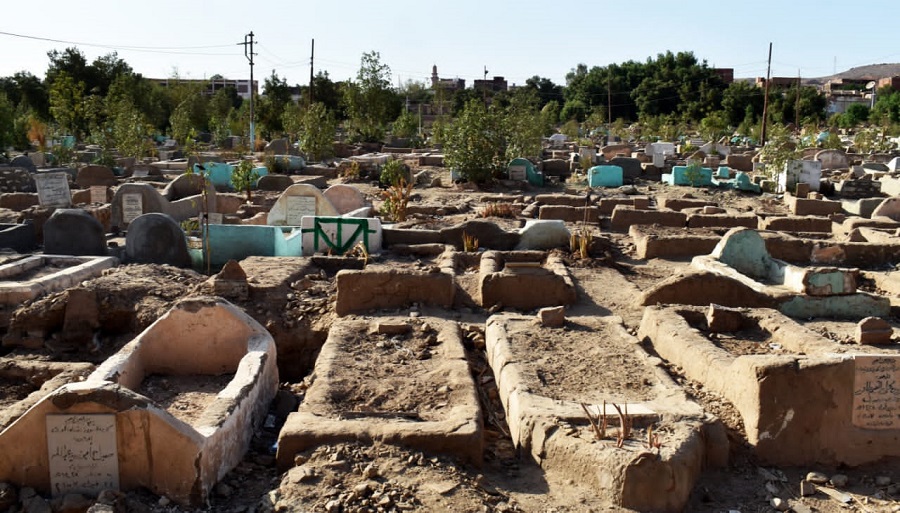 سودانيون يروون تفاصيل مروعة عن أهوال الهرب إلى مصر