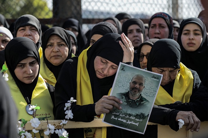 تشن تل أبيب بين الحين والآخر ضربات تستهدف شخصيات من الحزب في سوريا (ا ف ب)