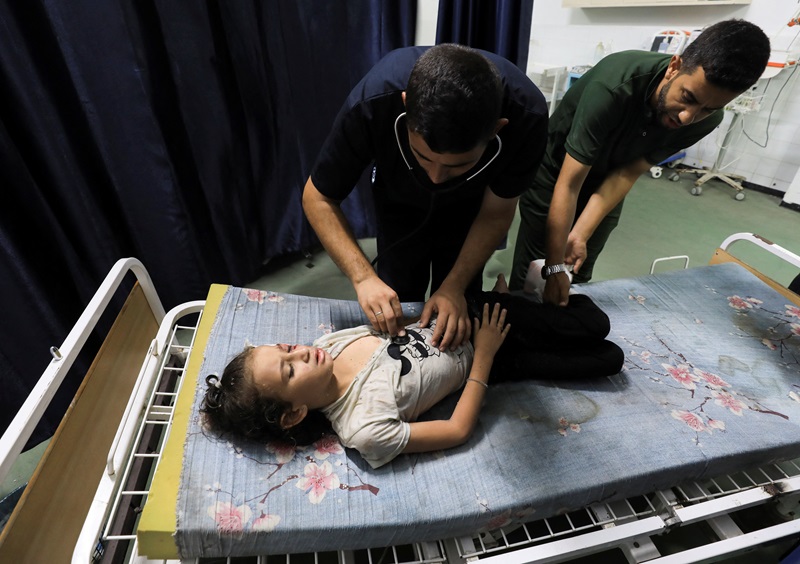 Palestinian girl reuters.JPG