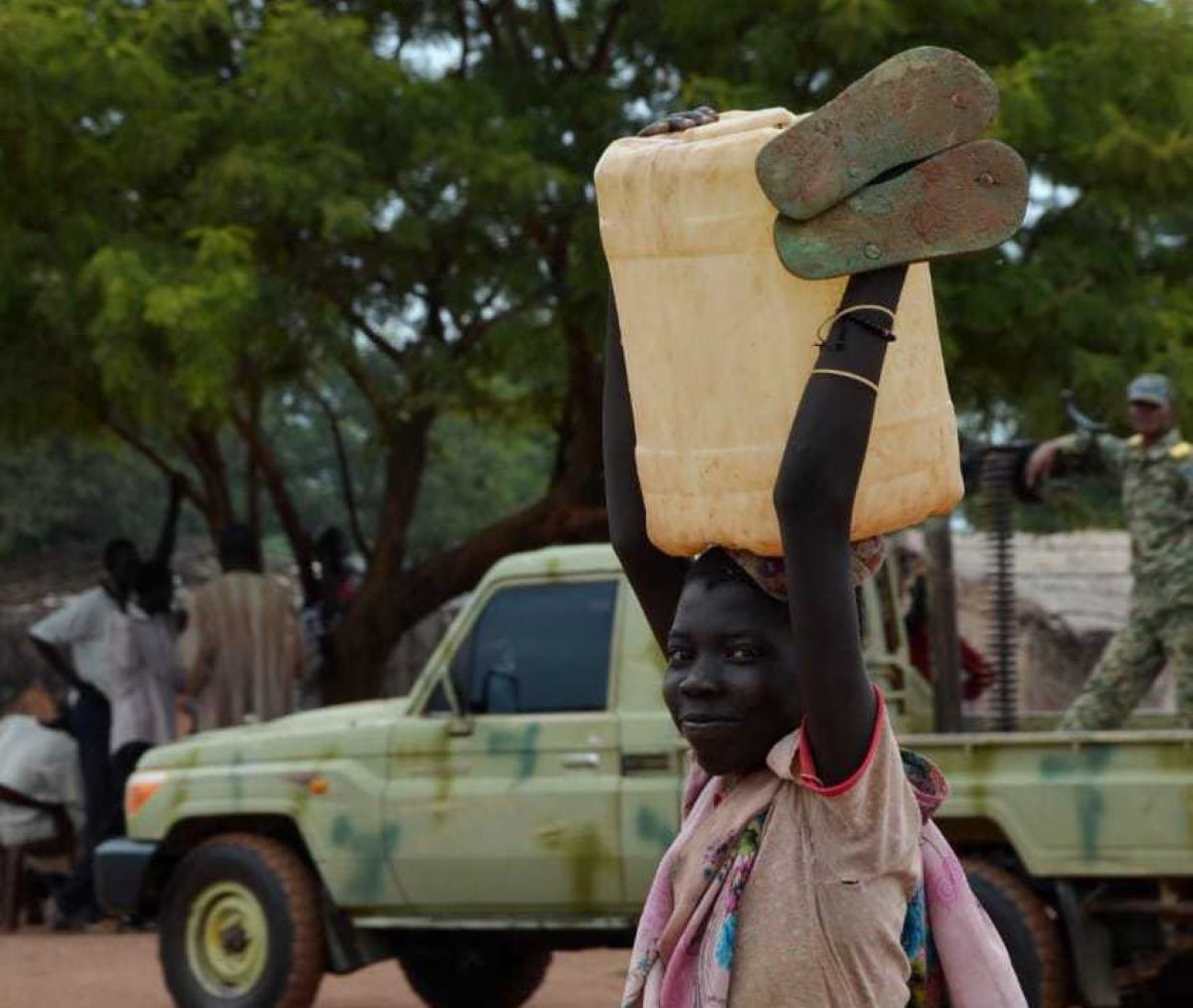 أجانب السودان... إبعاد فوري لحملة السلاح