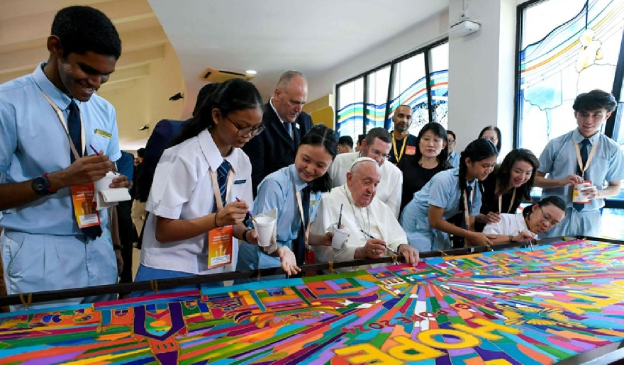 عملية برية إسرائيلية في سوريا وهدنة غزة تراوح مكانها