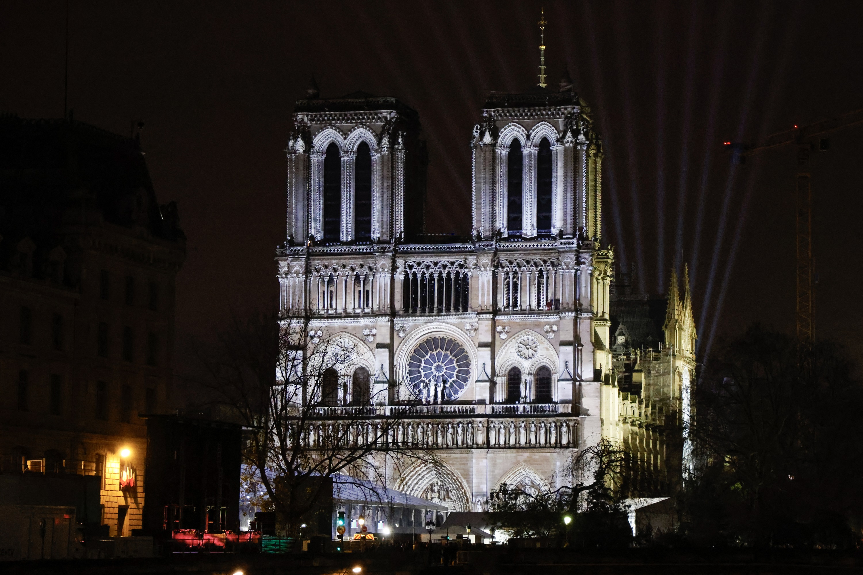 notre dame.jpg