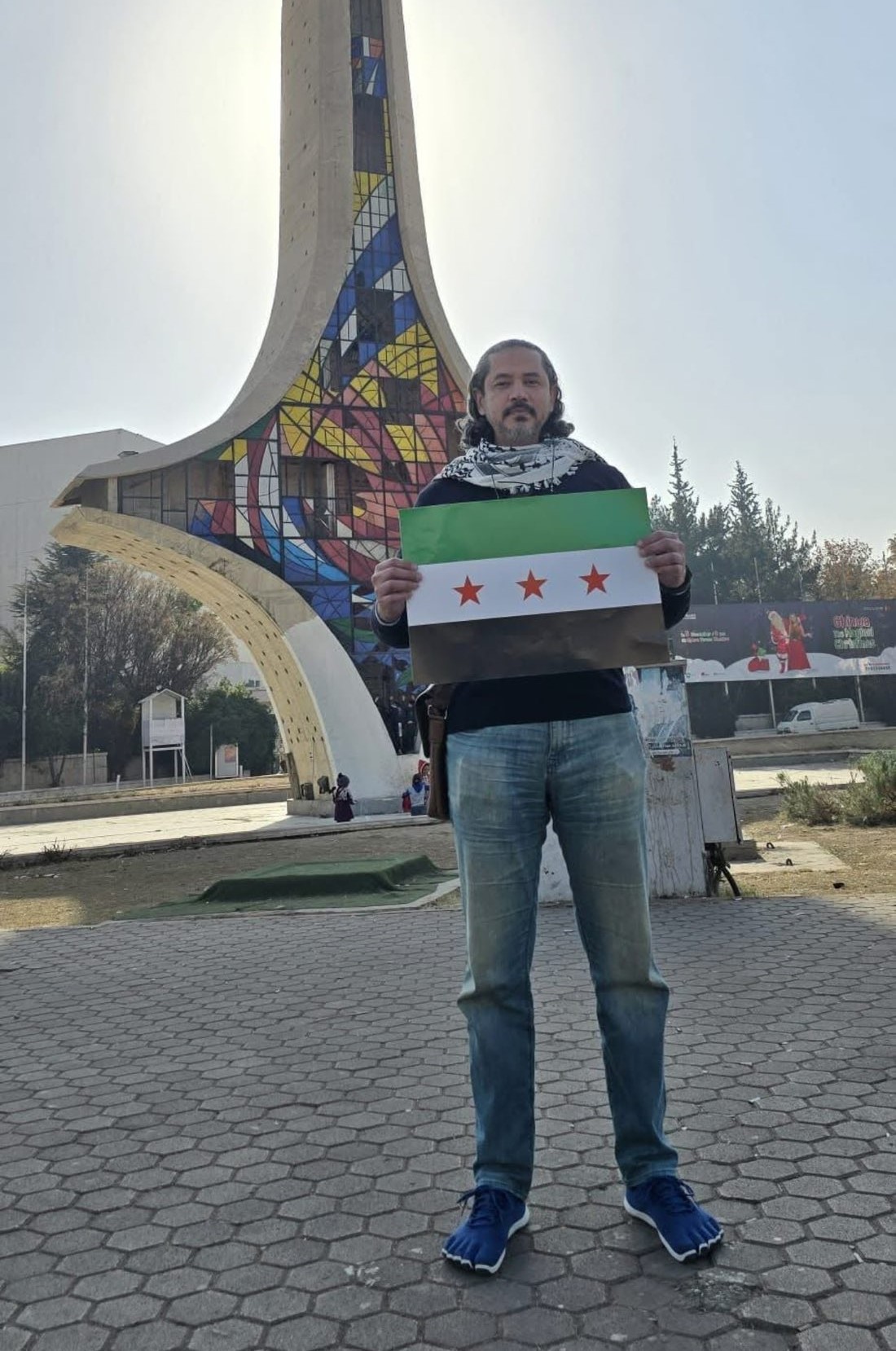 لبنان يوقف نجل يوسف القرضاوي المطلوب لدى القاهرة