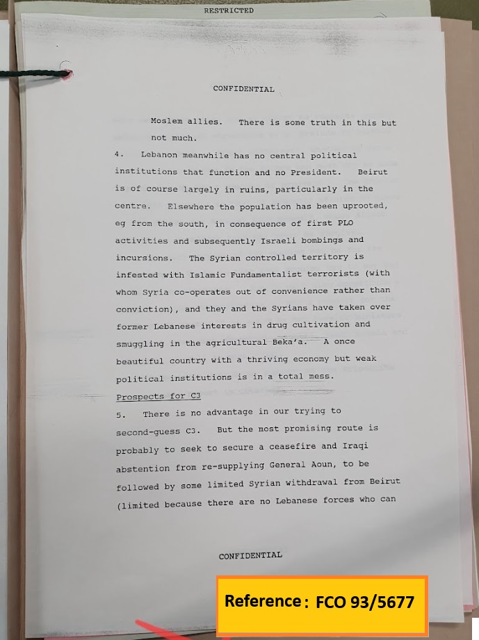 قسمت الحرب الأهلية المجتمع اللبناني إلى مناطق طائفية متناحرة (الأرشيف الوطني البريطاني)