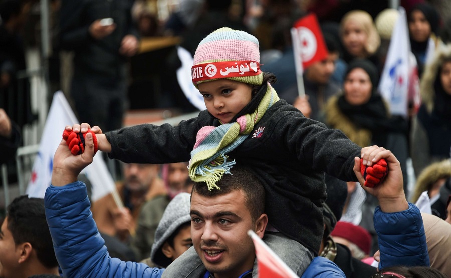 الشبكة العنكبوتية مصيدة الإرهابيين للإيقاع بأطفال تونس