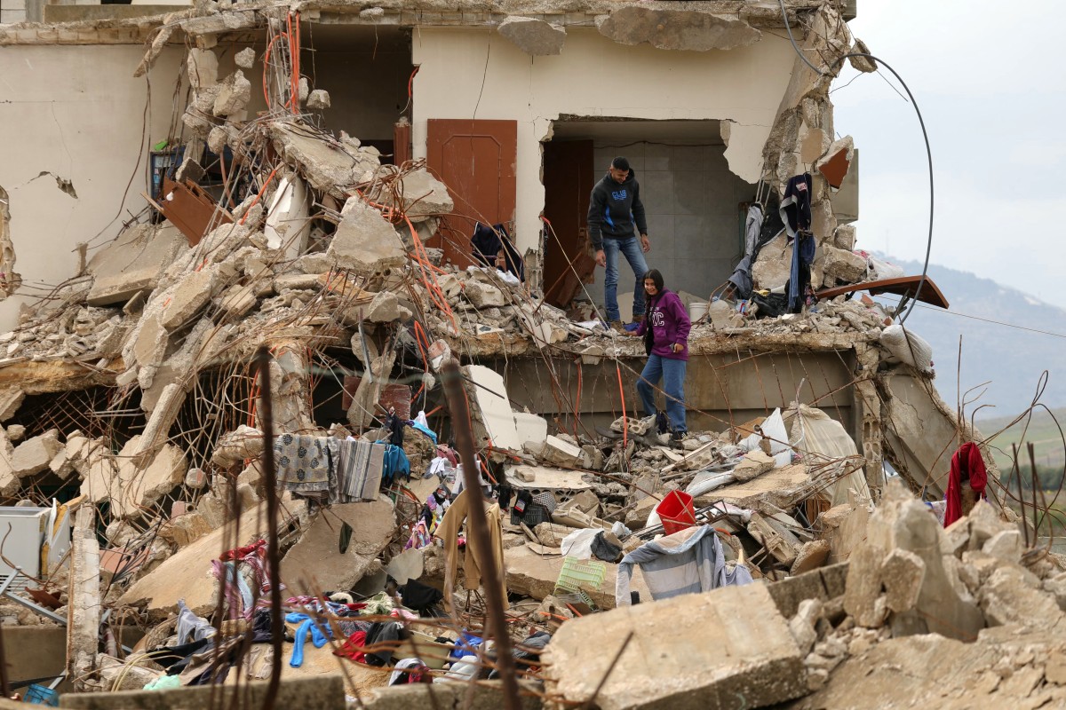 الجنوبيون في لبنان... عودة إلى ديار مفخخة