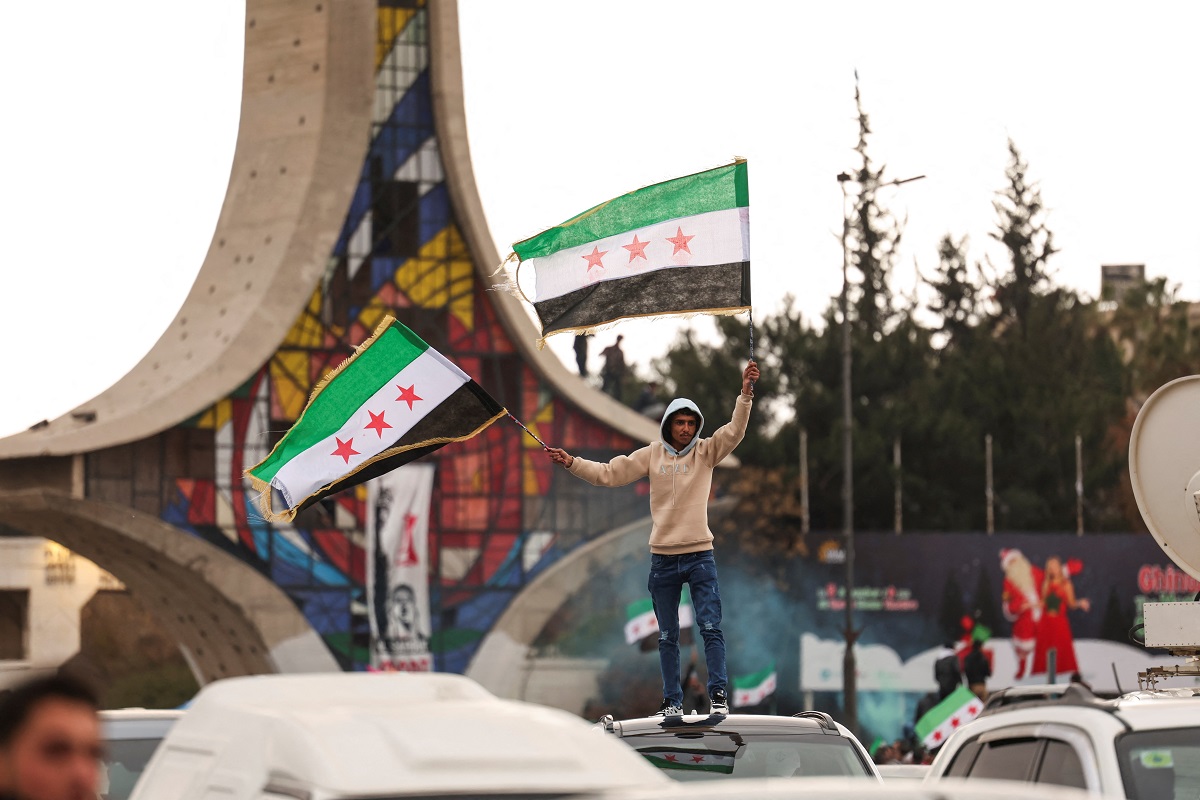 2024-12-27T131545Z_611143045_RC2PXBAFPOQH_RTRMADP_3_SYRIA-SECURITY-MILITARY-SHOW.JPG