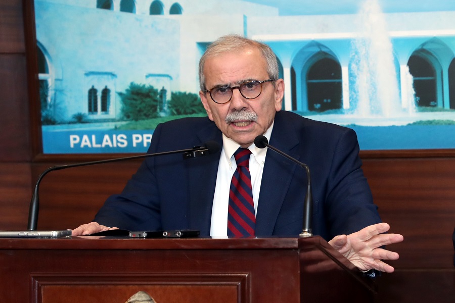 دنيز 2.jpg