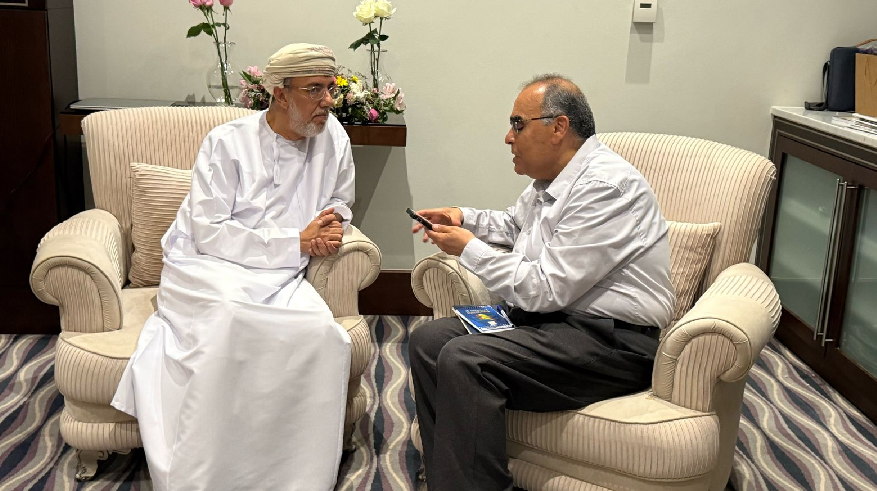 عادل علي والريامي.png