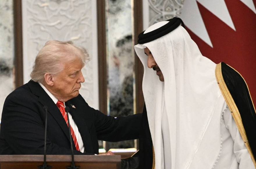 أمير قطر ملف.png