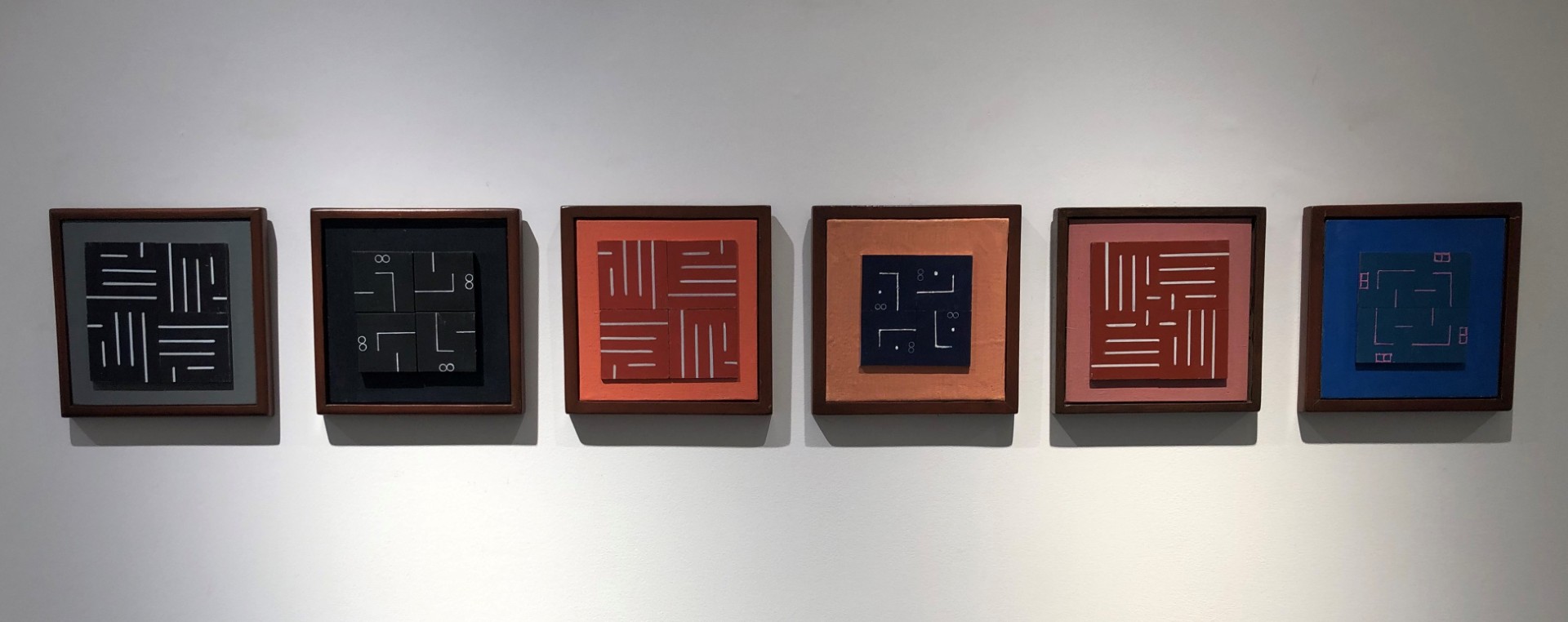 thumbnail_خطوط رأسية وأفقية متقاطعة في فضاء خوارزميّ.jpg