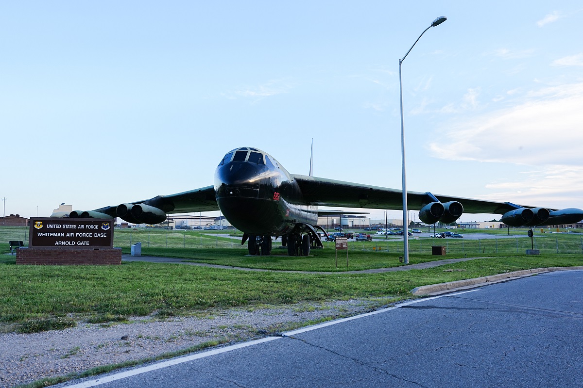 AFP__20250624__2221796538__v1__HighRes__StealthB2BombersBasedAtWhitemanAirForceBaseL.jpg