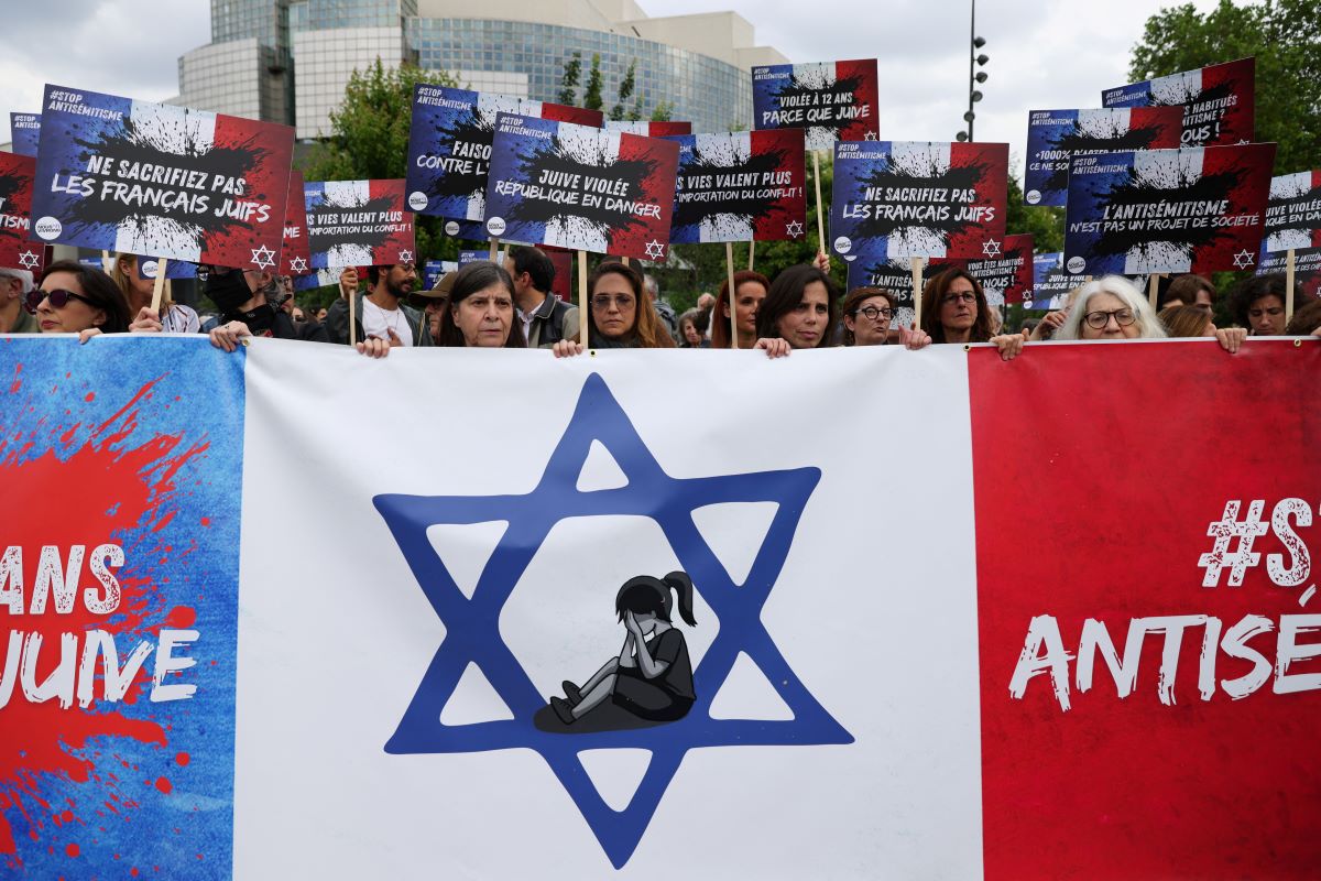 2024-06-20T170825Z_560927974_RC25F8ACQBPT_RTRMADP_3_FRANCE-ANTISEMITISM.JPG
