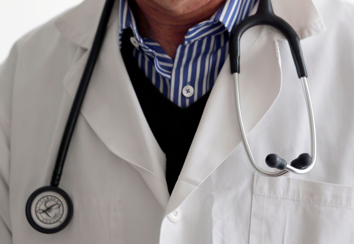 2015-02-05T120000Z_1601580539_PM1EB171G3V01_RTRMADP_3_FRANCE-MEDECINE.JPG