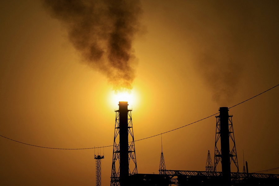 AFP__20240624__34YQ6KF__v1__HighRes__IraqClimateWeatherHeatwaveEnergyElectricity.jpg