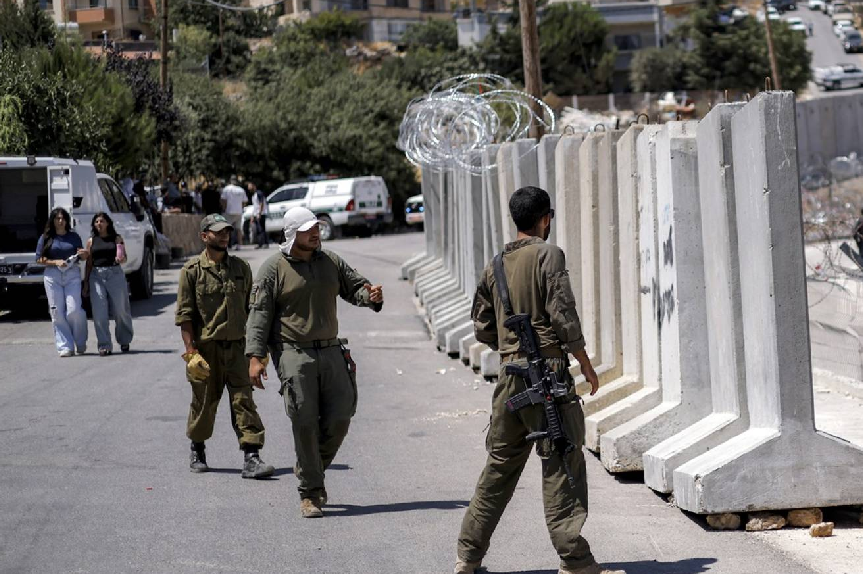 إنزال ملف.png