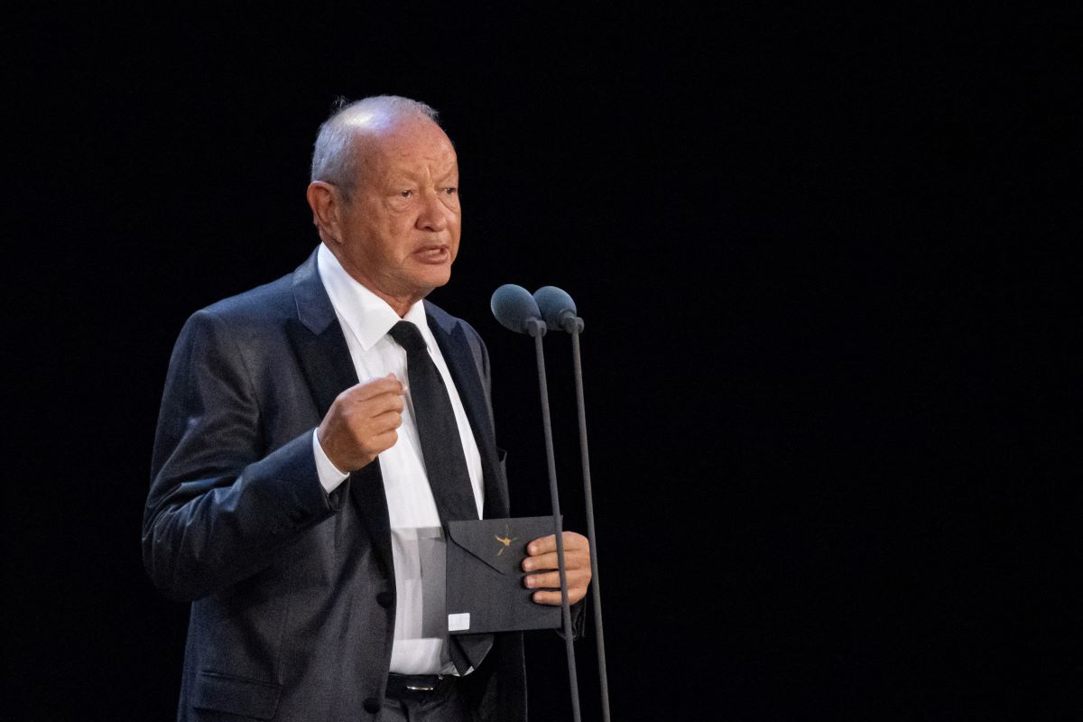 أسوار الجونة وبراح الموالد... موسم التراشق الطبقي في مصر