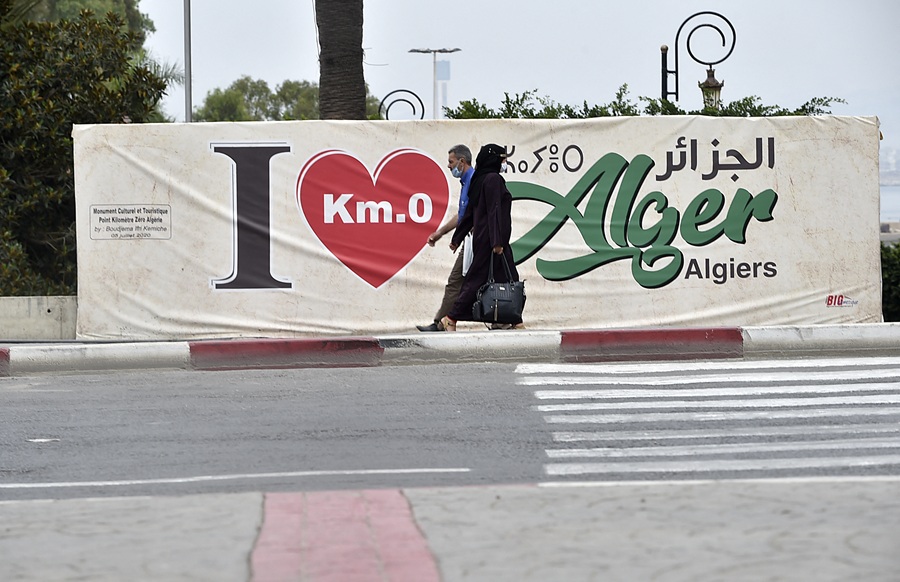AFP__20200812__1WG5S5__v1__HighRes__AlgeriaDailyLife.jpg