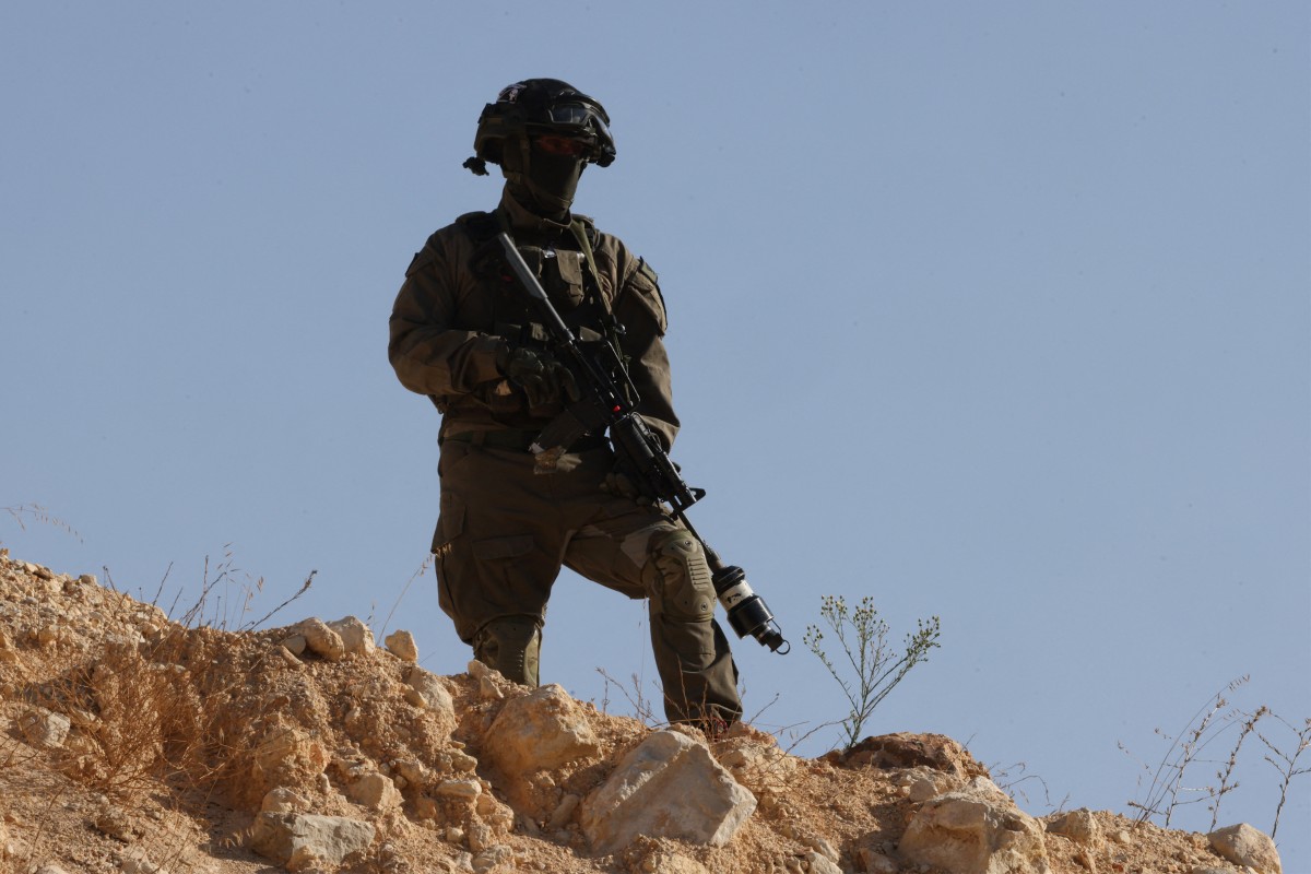 كهوف فلسطين تتنفس... متى عاد الفدائي؟