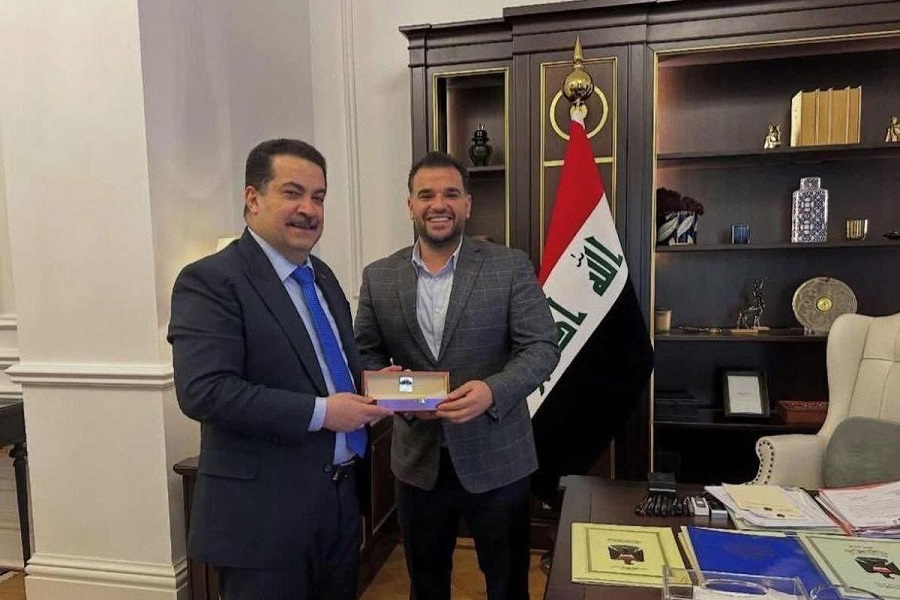 Mark Savaya_0_0 (1).jpg