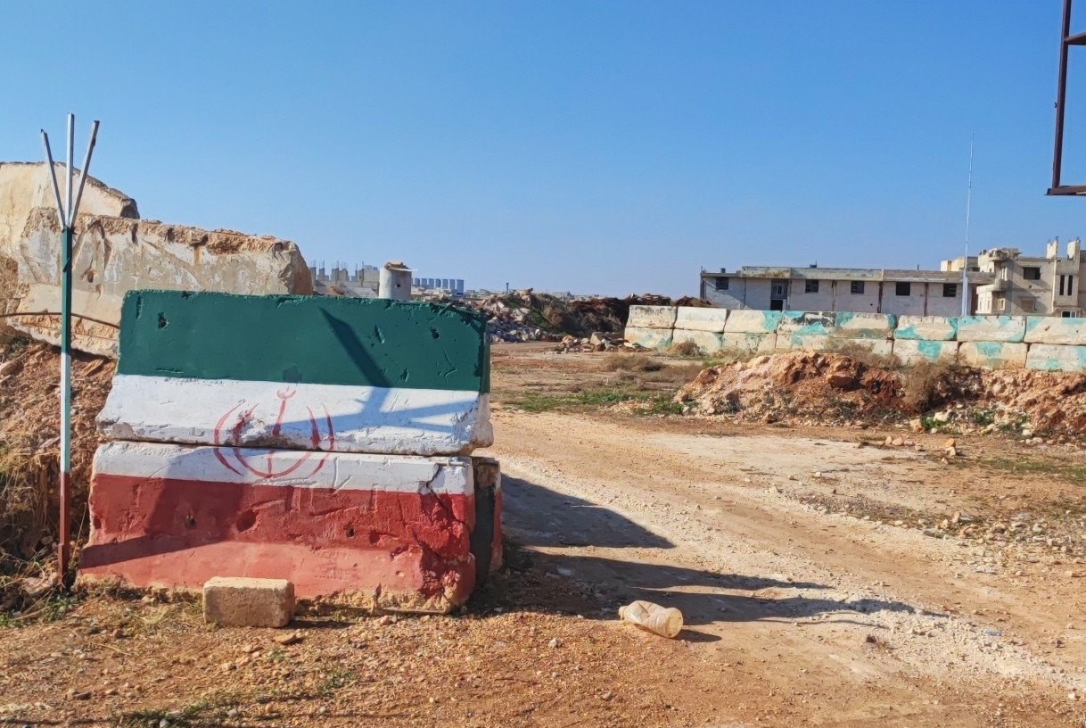 الديون الإيرانية على سوريا... إرث الأسد الهارب